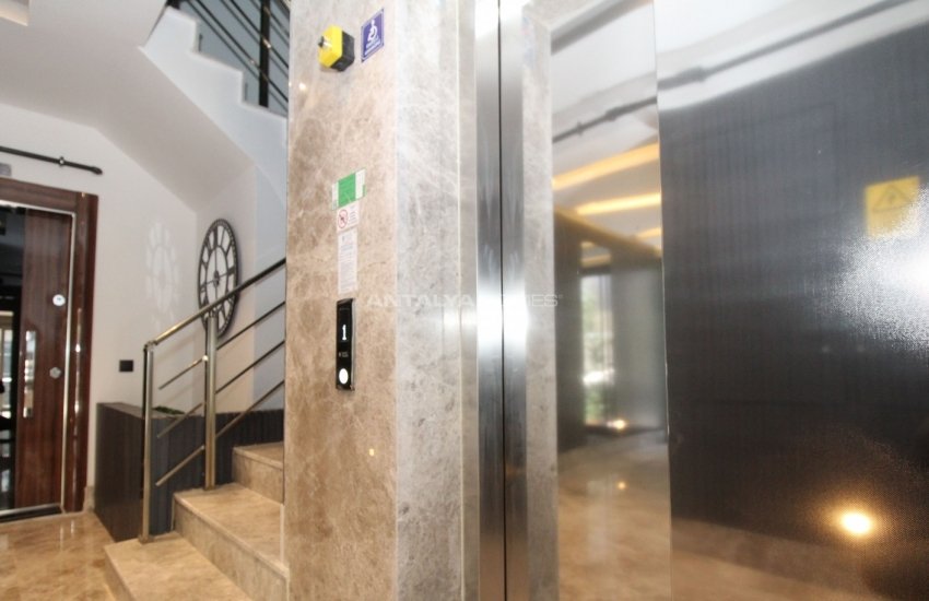 Antalya Apartments in Konyaaltı with High-quality Materials 9