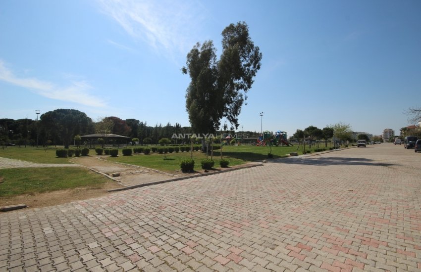 Duplex Villa with Open View in the Center of Belek 3