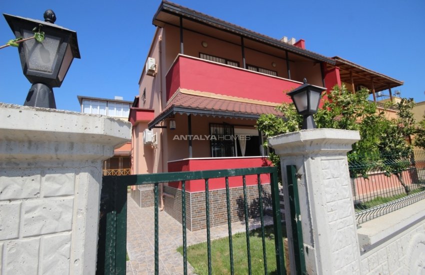 Duplex Villa with Open View in the Center of Belek 4