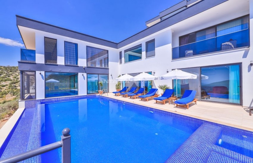 Spacious and Modern Villas with Panoramic Sea View in Kalkan 9