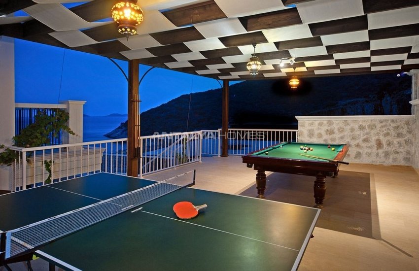 Spacious and Modern Villa with Sea View in Kalkan 5