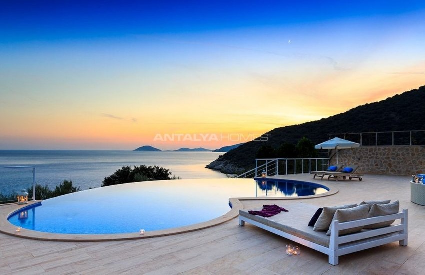 Spacious and Modern Villa with Sea View in Kalkan 2