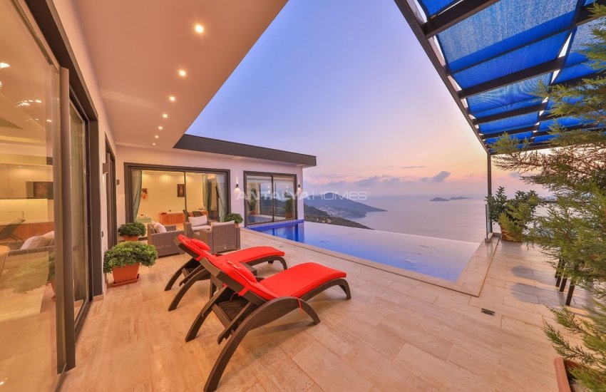 Modernly Designed Villas with Panoramic Sea and Forest View 15