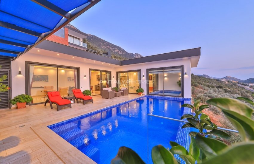 Modernly Designed Villas with Panoramic Sea and Forest View 19