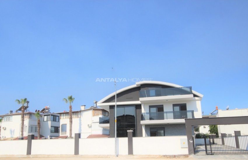 Belek'te Müstakil Yaşama Uygun Özel Havuzlu Villa 6