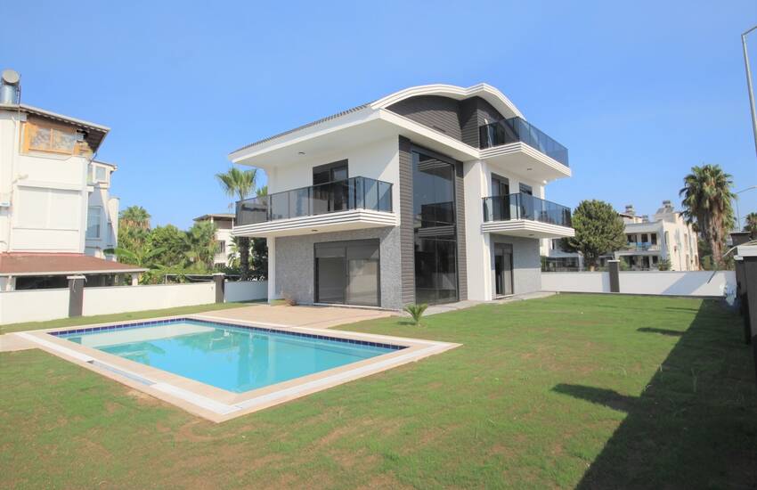 Spacious Villa Perfect for Detached Life in Belek 1