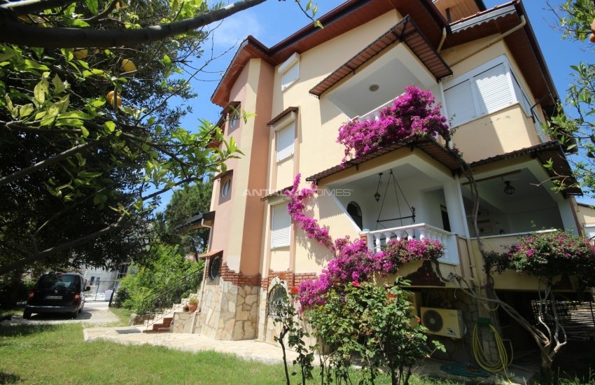 Triplex Semi-detached House in Manavgat Colakli with Garden 4