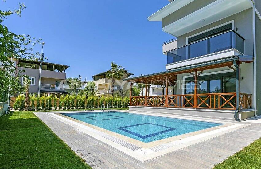 Modernly Designed Villas in a Complex in Belek Kadriye