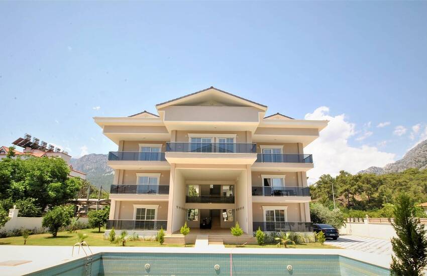 Luxurious Properties Close to All Amenities in Kemer