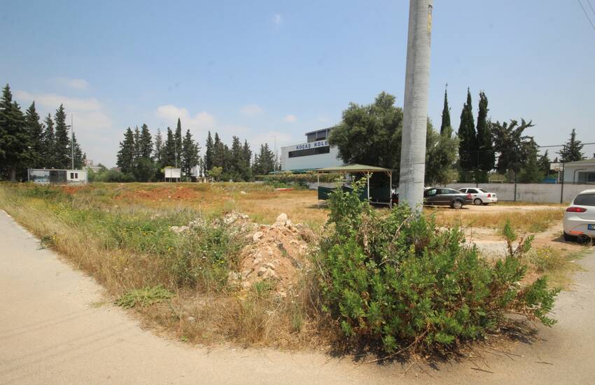 Ermenek'te Ana Cadde Üzerinde Yatırım Fırsatı Sunan Arsa 1