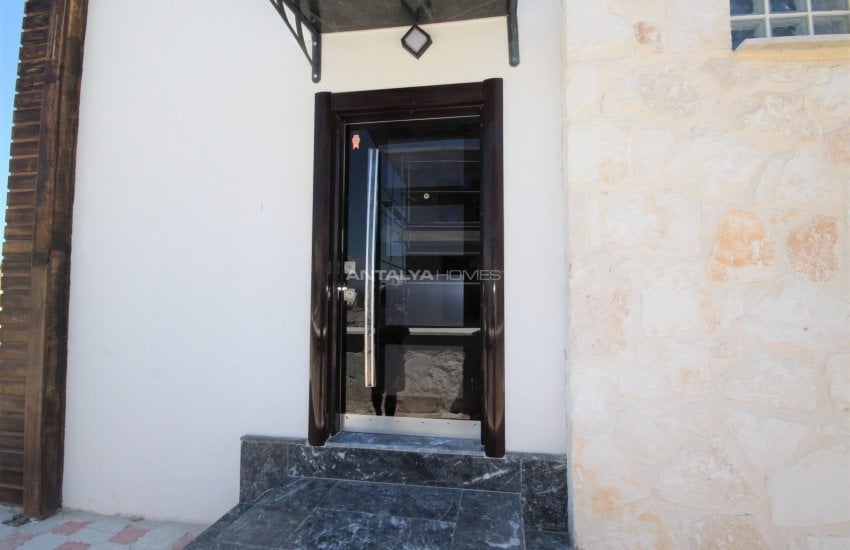 Modernly Designed Detached Stone Villas with Pool in Belek 19