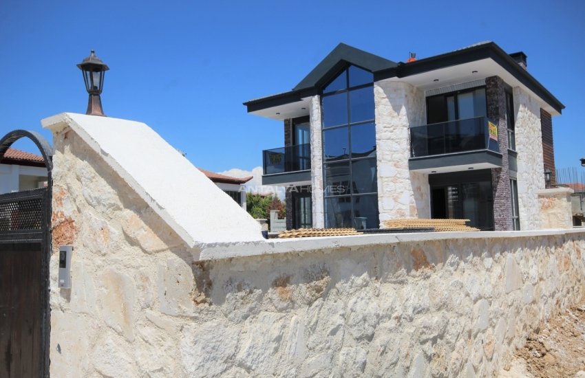 Modernly Designed Detached Stone Villas with Pool in Belek 8