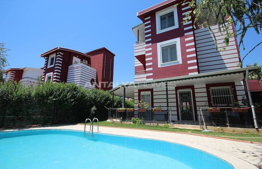 Maison Triplex Avec Jardin Privé Et Piscine À Belek 3