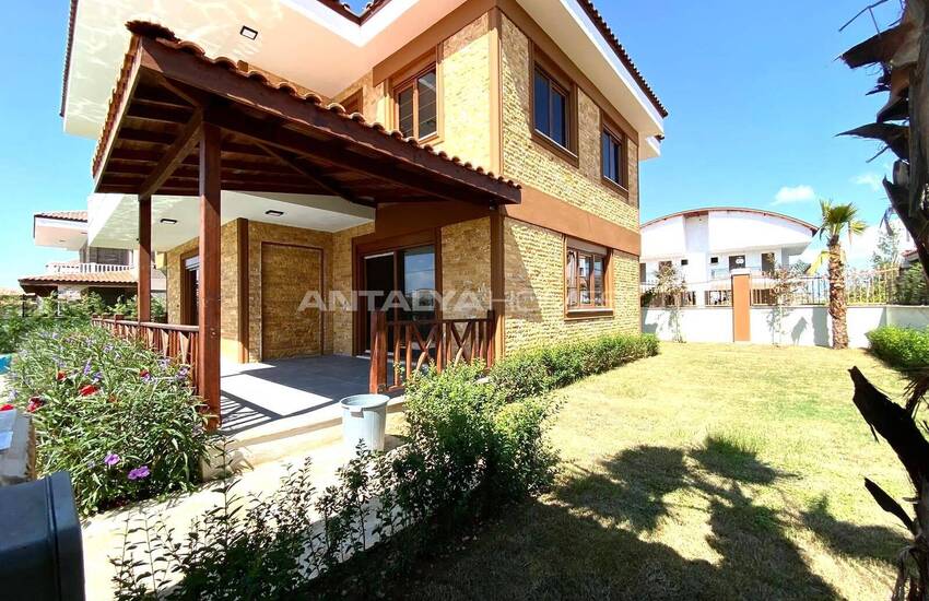 Detached Villas for Sale Close to Golf Courses in Belek 10