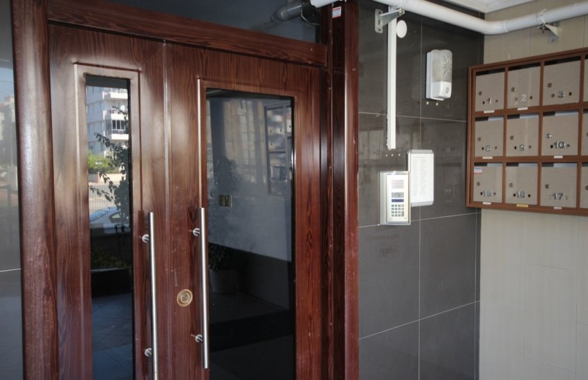 2+1 Apartment in a Privileged Location in Lara 6