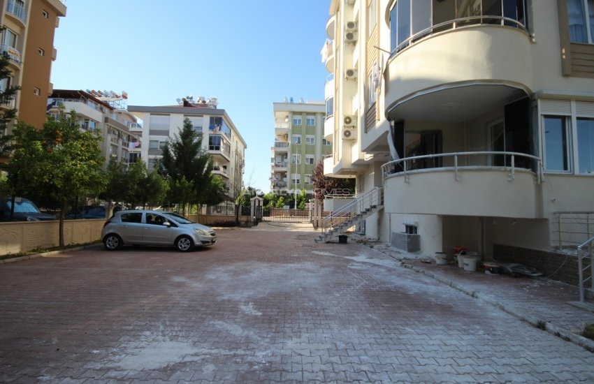 2+1 Apartment in a Privileged Location in Lara 8