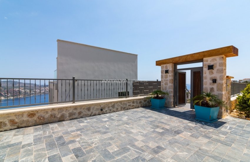 Modernly Designed Triplex Villa in Kalkan with Infinity Pool 1