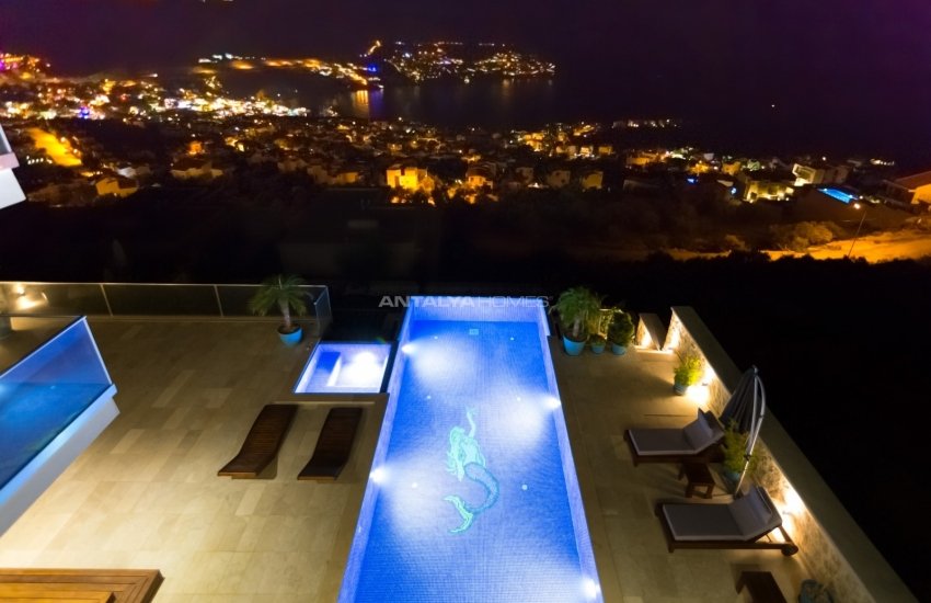 Modernly Designed Triplex Villa in Kalkan with Infinity Pool 7