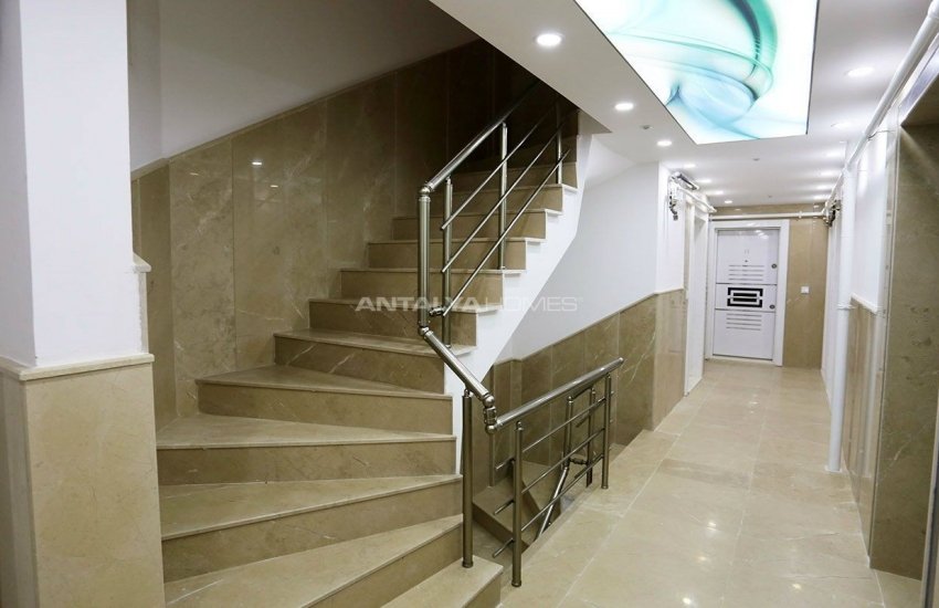 Furnished Flat in a Complex Close to the Beach in Konyaaltı 11