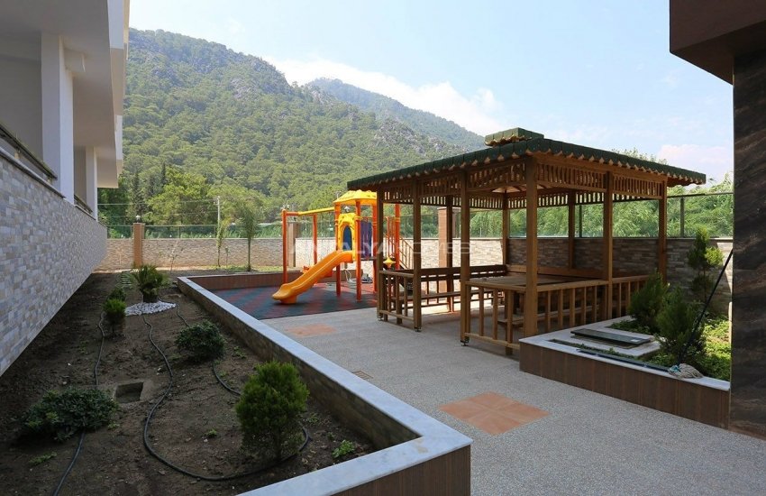 Furnished Flat in a Complex Close to the Beach in Konyaaltı 10