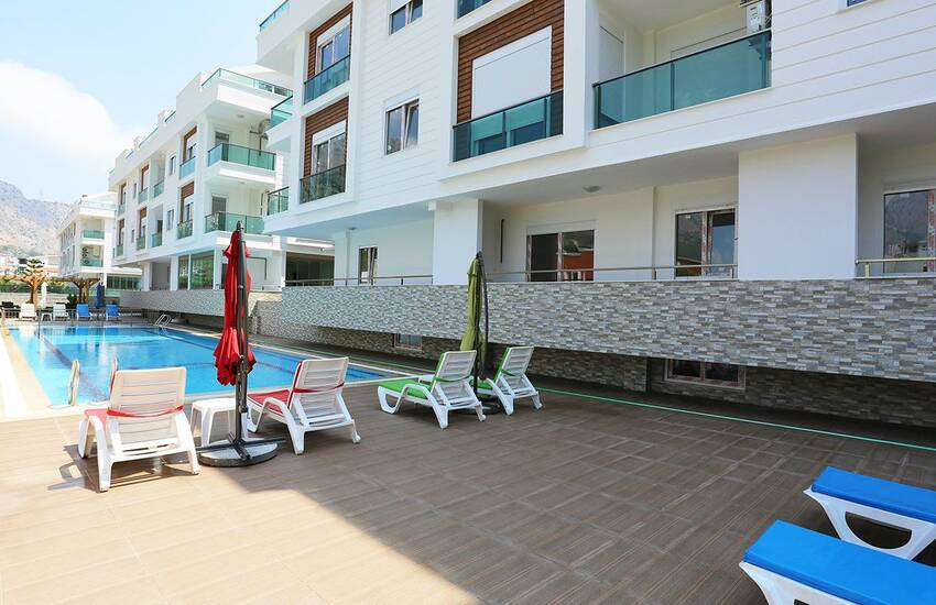 Furnished Flat in a Complex Close to the Beach in Konyaaltı