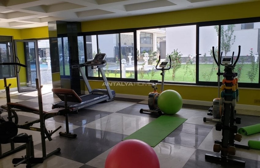 Penthouse Apartment with a Terrace with Sea View in Alanya 7