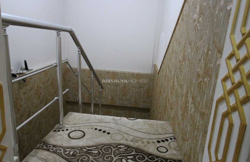 Spacious Duplex Apartment with Garden in Antalya Center 2