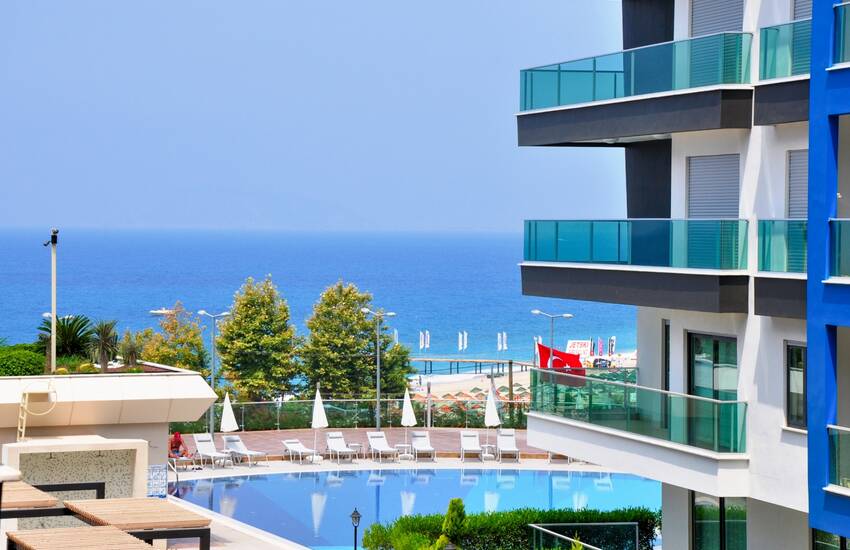Luxurious Alanya Apartment in a Complex with Full Acitivity 0