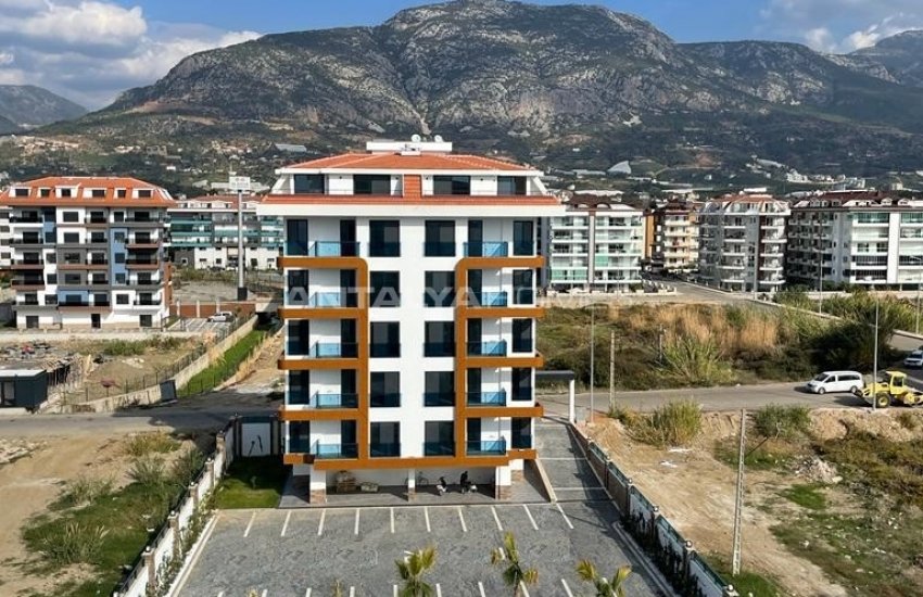 Modernly Designed Luxury Flats in Alanya Kestel with Pools 7