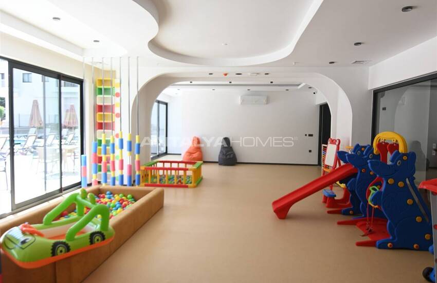 Alanya'da Plaja Yakın Modern Tasarımlı Ultra Lüks Daireler 5