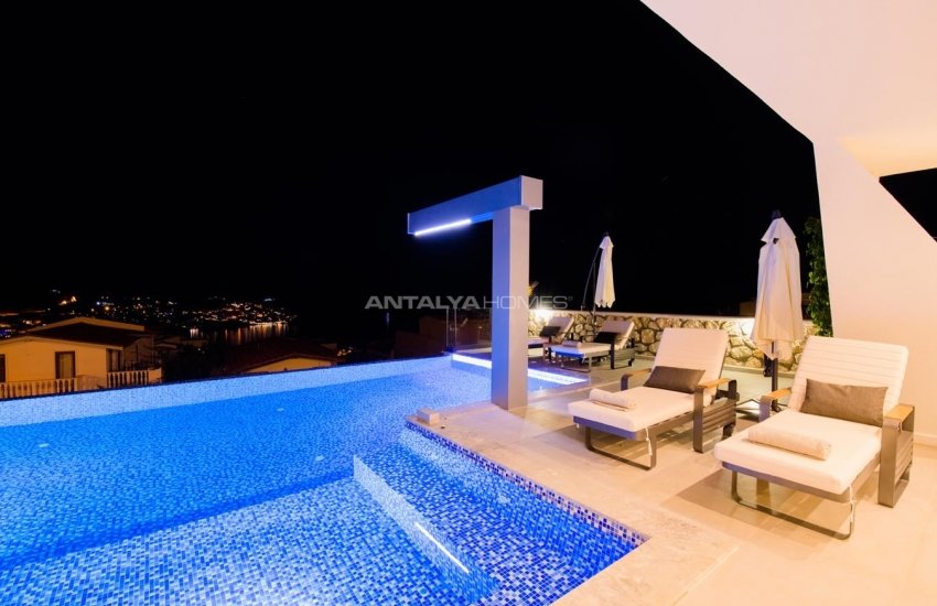 Classy Kalkan Villa with Infinity Pool Overlooking the Sea 20