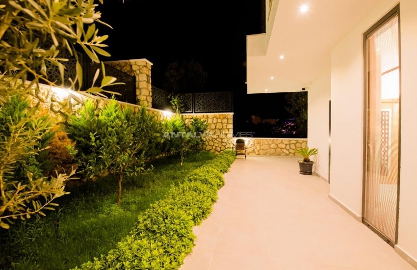 Classy Kalkan Villa with Infinity Pool Overlooking the Sea 25