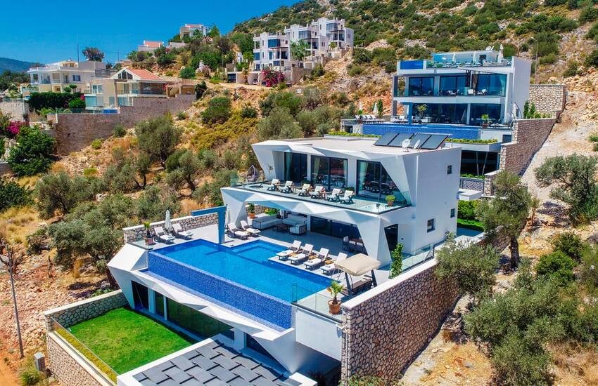 Classy Kalkan Villa with Infinity Pool Overlooking the Sea 1