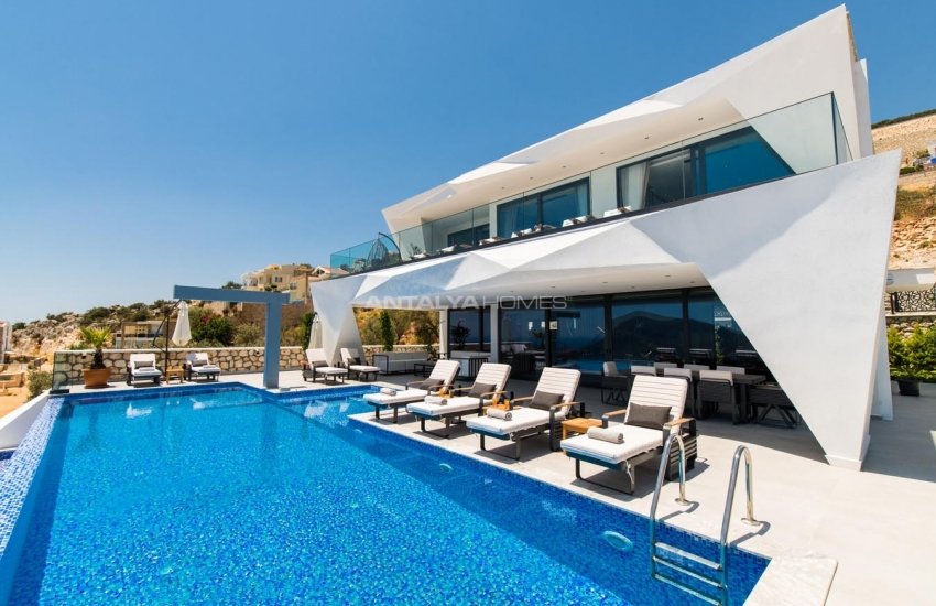 Classy Kalkan Villa with Infinity Pool Overlooking the Sea 7