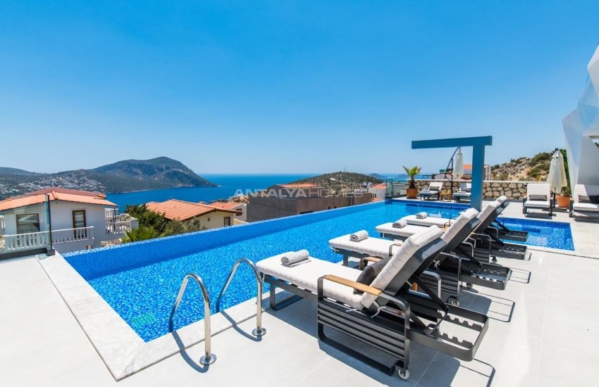 Classy Kalkan Villa with Infinity Pool Overlooking the Sea 9