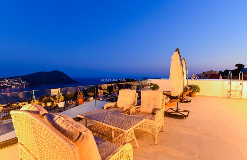 Ultra Luxurious Villa with 3 Swimming Pools in Kalkan 12