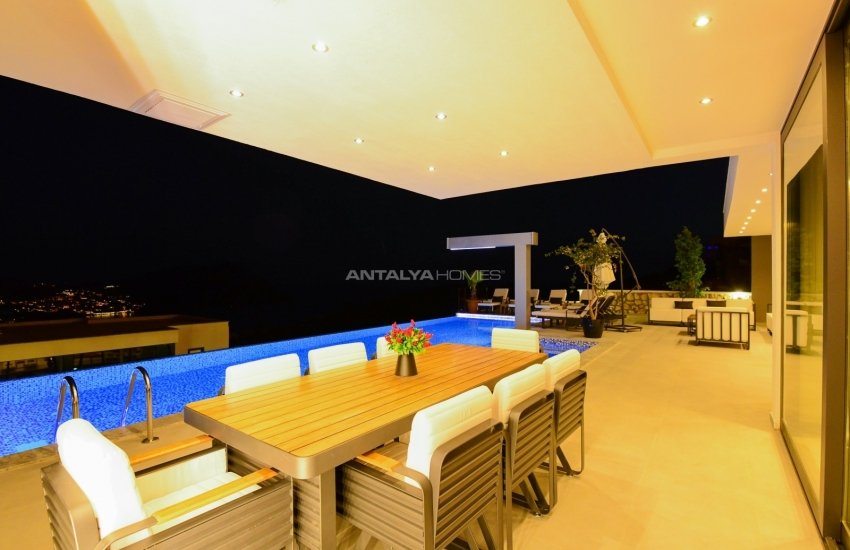 Ultra Luxurious Villa with 3 Swimming Pools in Kalkan 16