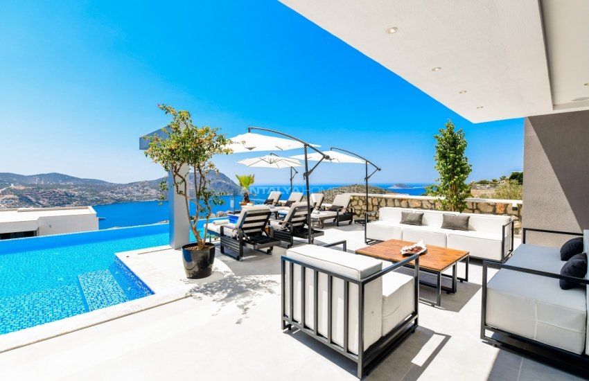Ultra Luxurious Villa with 3 Swimming Pools in Kalkan 32