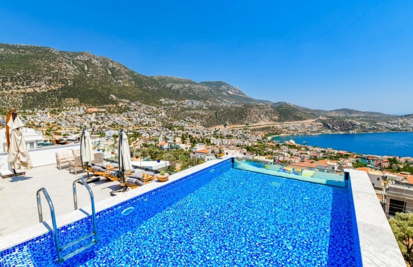 Ultra Luxurious Villa with 3 Swimming Pools in Kalkan 5