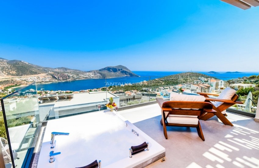 Ultra Luxurious Villa with 3 Swimming Pools in Kalkan 8