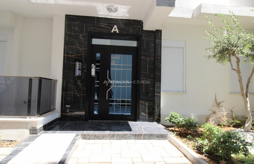 Luxury Apartment in a Secure Complex in Antalya City Center 11