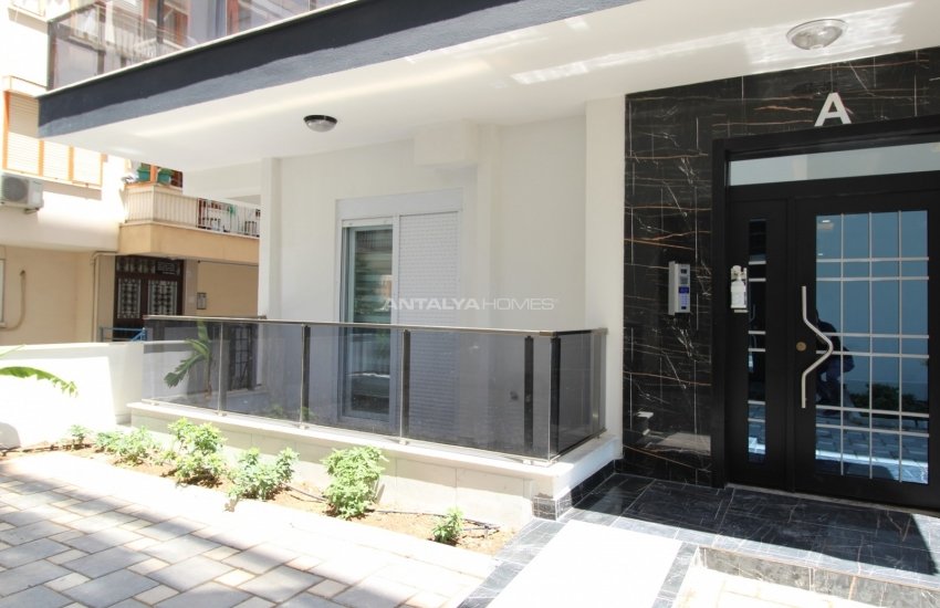 Luxury Apartment in a Secure Complex in Antalya City Center 10