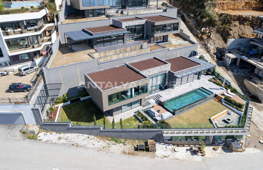 Alanya'da Modern Tasarıma Sahip Deniz Manzaralı Villalar 5