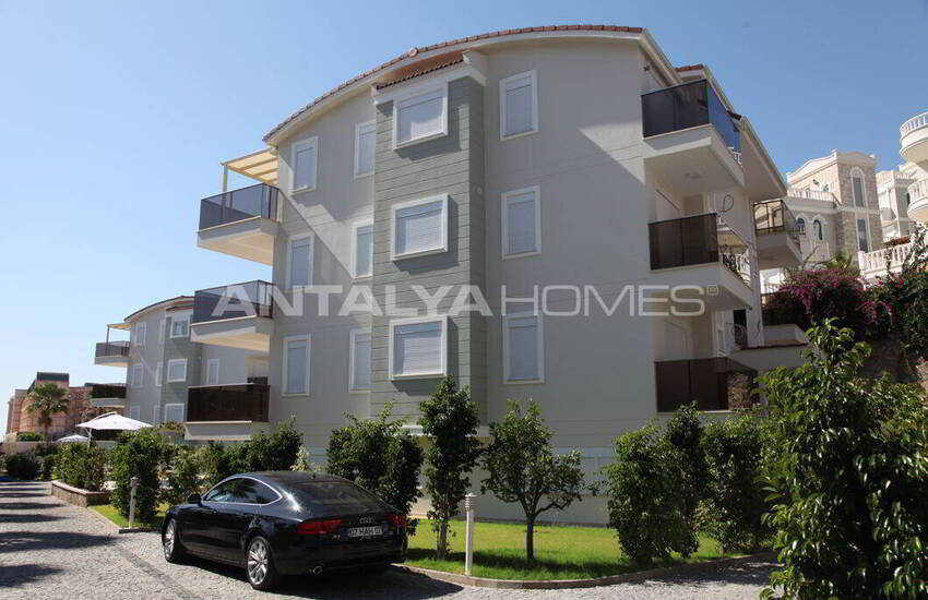 High Quality Ground Floor and Penthouse Flats in Alanya 9