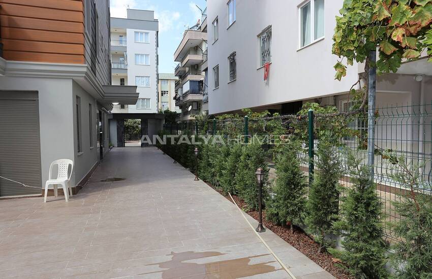 Muratpaşa Yenigün Mahallesi'nde Güvenlikli Sitede Daireler 6