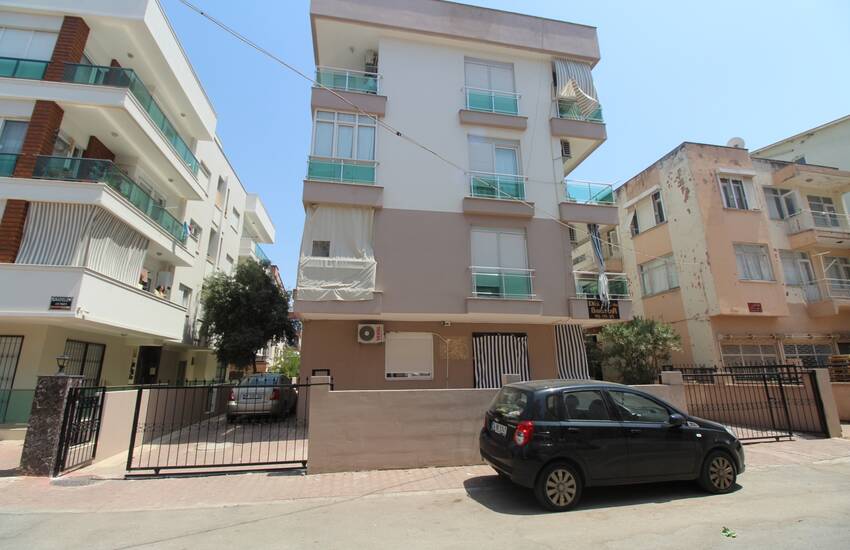 Appartement Rez-de-chaussée Avec Parking Extérieur À Antalya 1
