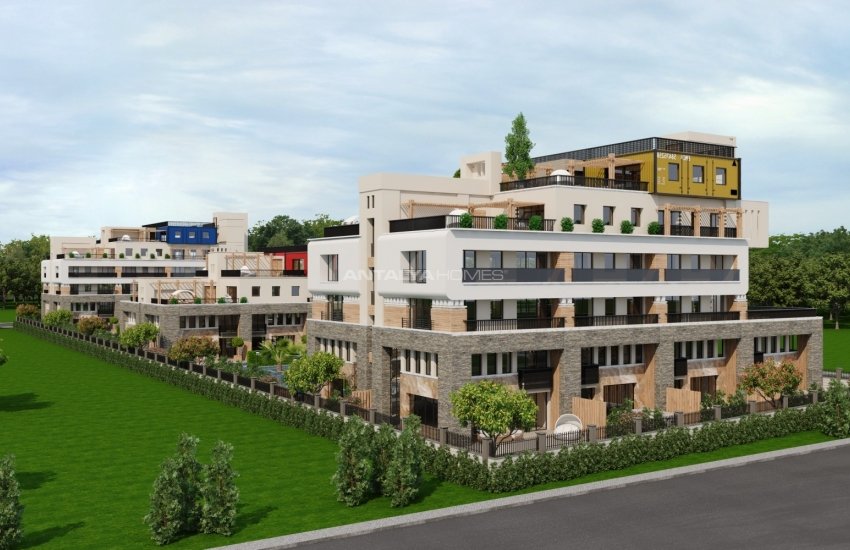 Modern Real Estate Within a Luxe Complex in Antalya Aksu 3