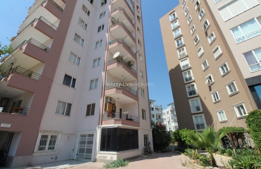 Capacious and Furnished Apartment in Konyaalti Antalya 1