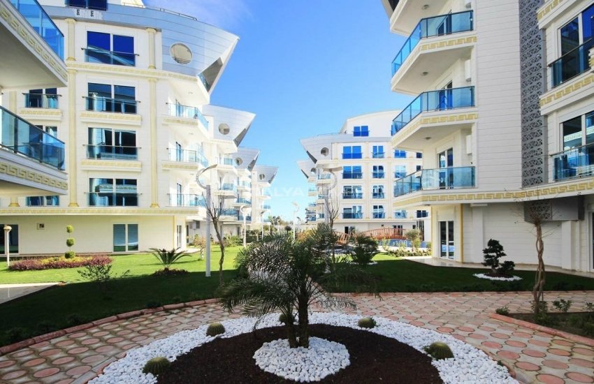 Modern Design Apartment Close to Beach in Antalya Hurma 2