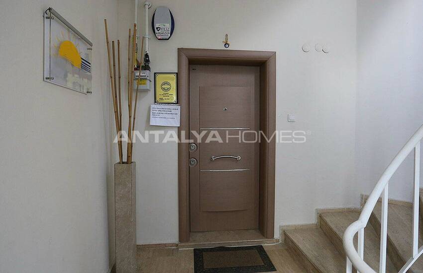 Well-maintained Turnkey Office in Antalya Lara District 7